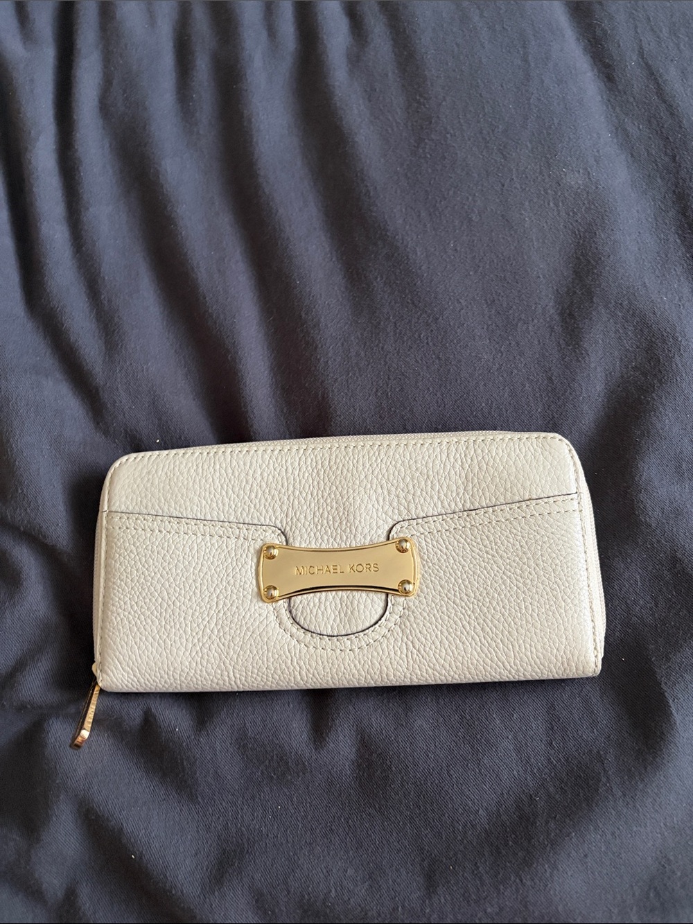 Michael Kors Cream Pebbled Leather Zip Wallet with Gold Plate